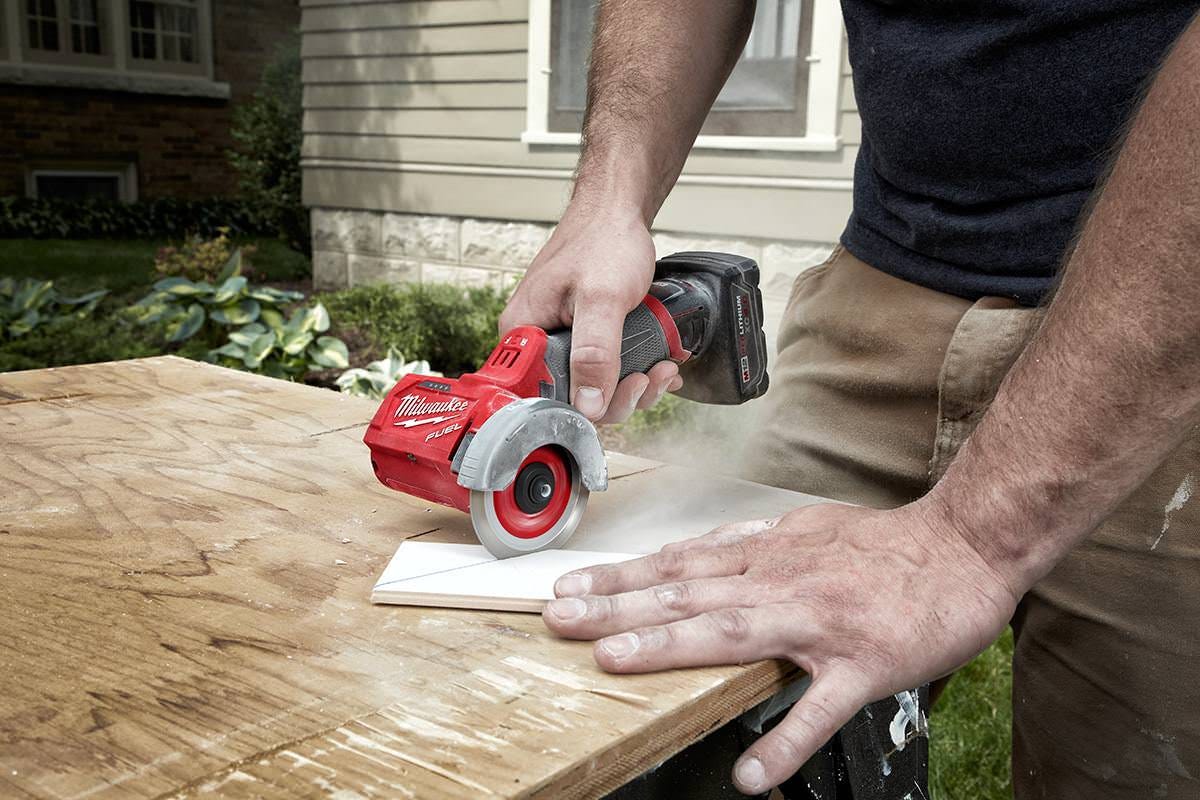 Milwaukee 2522-20 M12 FUEL 3" Compact Cut Off Tool, Tool Only - Image 5